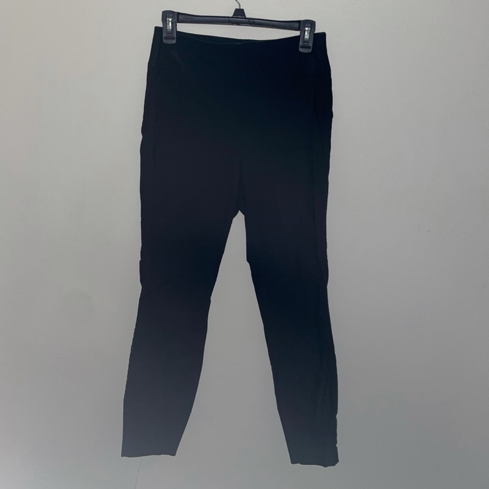 Black stretchy New York and company dress pants